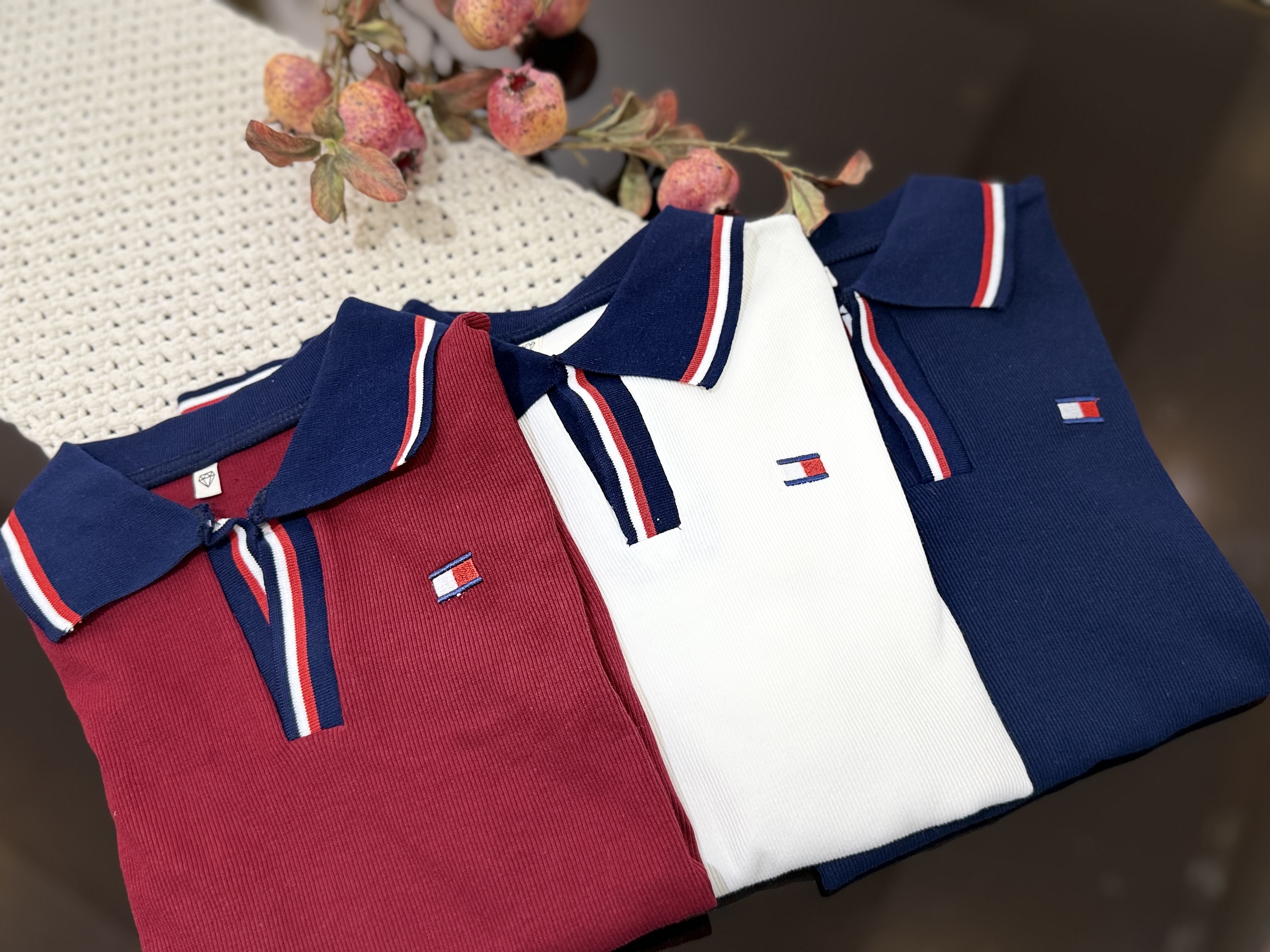 فیت شرت زنانه نهال طرح TOMMYبسیار زیبا